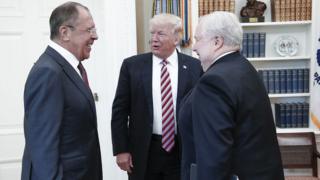Trump, Lavrov ve Rus Büyükelçi Sergei Kislyak