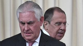 Госсекретарь США Рекс Тиллерсон и министр иностранных дел РФ Сергей лавров после переговоров в Москве 12 апреля 2017 года