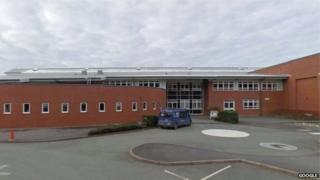 Ysgol