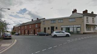 Glebe Road/Upper Dunmurry Lane