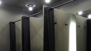 paltardəyişmə otağı