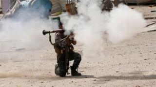 Raia laki nne wamekwama mjini Mosul kutokana na mashambulizi yanayoendelea