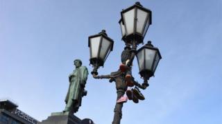 Кроссовки на протестестах в Москве