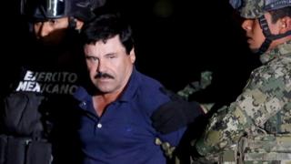 Синалоа картелинин башчысы "Эль-Чапо" - Гусман АКШга экстрадицияга болордон мурда эки жолу түрмөдө отурду.