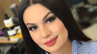 Hulkar Abdullayeva barcha kliplari stsenariysini oʻzi yozishini aytadi