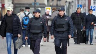 Polis