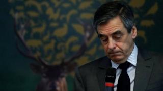 Gushika mu minsi iheze, Francois Fillon niwe yari umukandida yavugwa ko yotsinze amatora