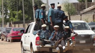 Jami'an Hisbah na sunturi a birnin Kano a ranar 29 ga Oktoba, 2013.