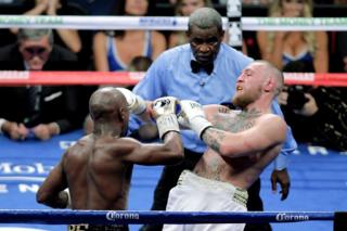 Floyd Mayweather ve Conor McGregor