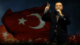 Madaxweyne Erdogan ayaa hadalkan ka sheegay isu soo bax ka dhacay magaalada Istanbul