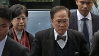 香港前特首曾荫权和夫人曾鲍笑薇。
