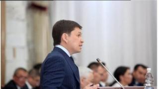 Сапар Исаков УКМКга чакыртууну саясий куугунтук катары баалады