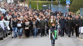 Residents in Joeuf walk in memory of Lucas on 18 October