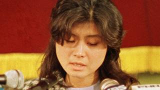 1988年的金賢姬在韓國漢城的一個記者會上承認放置炸彈