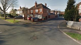 The junction with Kirkwood Avenue on Goosemore Lane