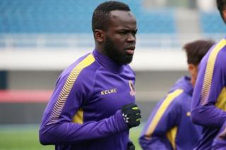 Le rapatriement du corps de Cheick Tioté décédé brutalement le 5 juin dernier en Chine, aura lieu finalement jeudi.