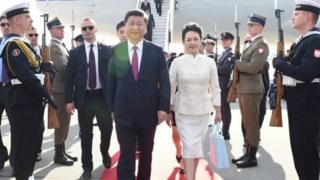 习近平去年访问波兰