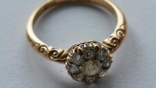 Antique ring