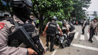 Polisi