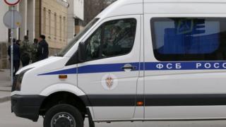 Автомобиль с символикой ФСБ