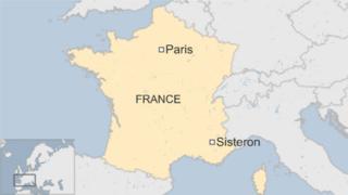 map of France showing Paris in the north and Sisteron in the south