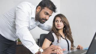 آزار جنسی در محل کار