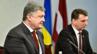 порошенко, латвія, Раймондс Вейоніс