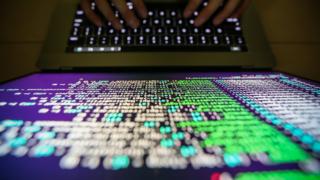 Siber saldırı asıl olarak kurumları hedeflese de bireysel bilgisayar kullanıcıları da risk altında.