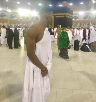 Paul Pogba di Mekah