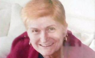 Larraine Rayner