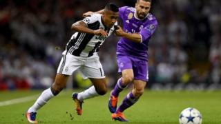 Alex Sandro a wasan Juventus da Real Madrid