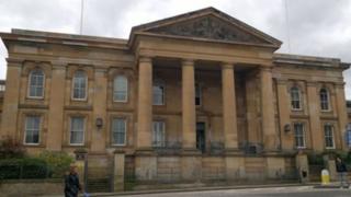 Dundee Sheriff Court
