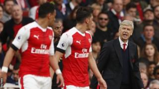 Arsenal ayaa afarta kaalmood ee hore ku dhamayn jirtay xilli ciyaareed kaste tan iyo markii uu Wenger ku soo biiray 1996dii