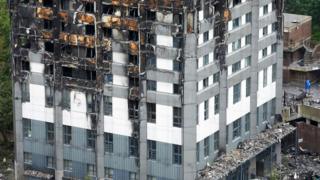 Yanan Grenfell Tower'ın görüntüsü