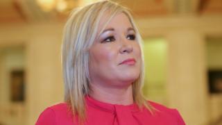 Stormont talks: Sinn Féin proposes resumption date
