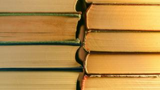 Стопка книг