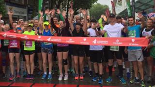 2017 start line runners