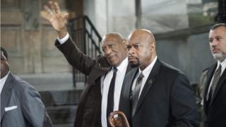 Cosby leaves court in Pennsylvania