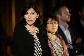 The Mayor of Paris, Anne Hidalgo, announces plans for the camp in Paris, 31 May