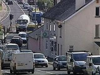 Traffic in Kingskerswell, Devon