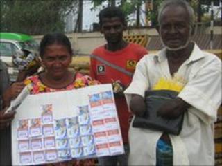 People working in the street in Kotahena