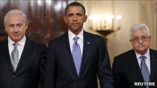 Benjamin Netanyahu, Barack Obama and Mahmoud Abbas at the White House, 1 September 2010