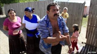Romanian Roma who say they recently returned from France to Calvini, 110km (68 miles) north of Bucharest, 21 September