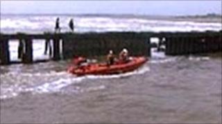 The lifeboat carrying out the rescue, courtesy of Mark Leggett