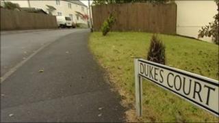Dukes Court