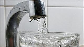 Water tap