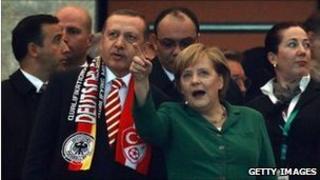 Turkish PM Recep Tayyip Erdogan and German Chancellor Angela Merkel