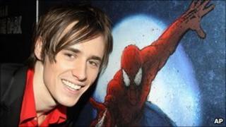 Reeve Carney