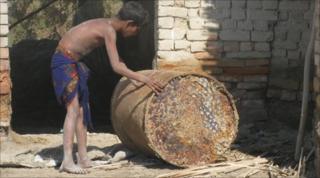Boy in village of Abdul Aziz Chachar