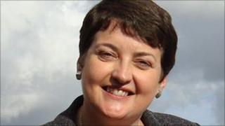 Val Shawcross
